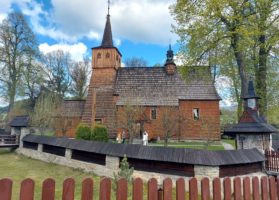 XlX Wiosenny Spacer Górski  Śladami Św. Jana Pawła Wielkiego